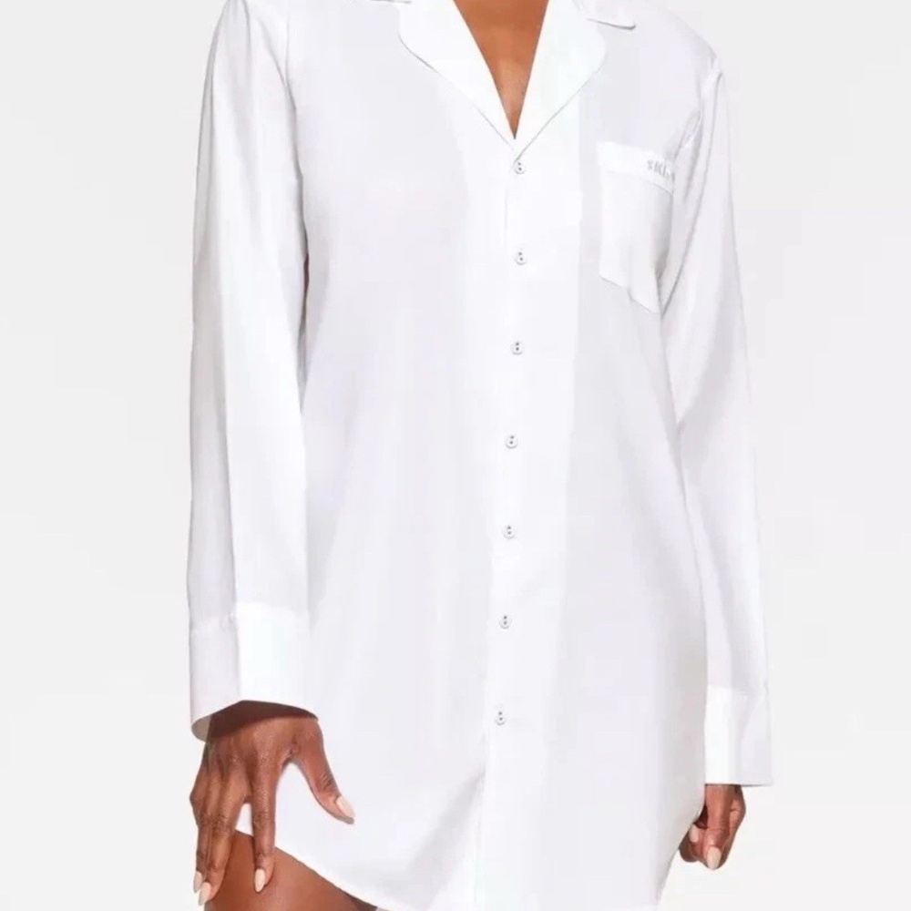 SKIMS White Button-Front Sleep Shirt Chemise